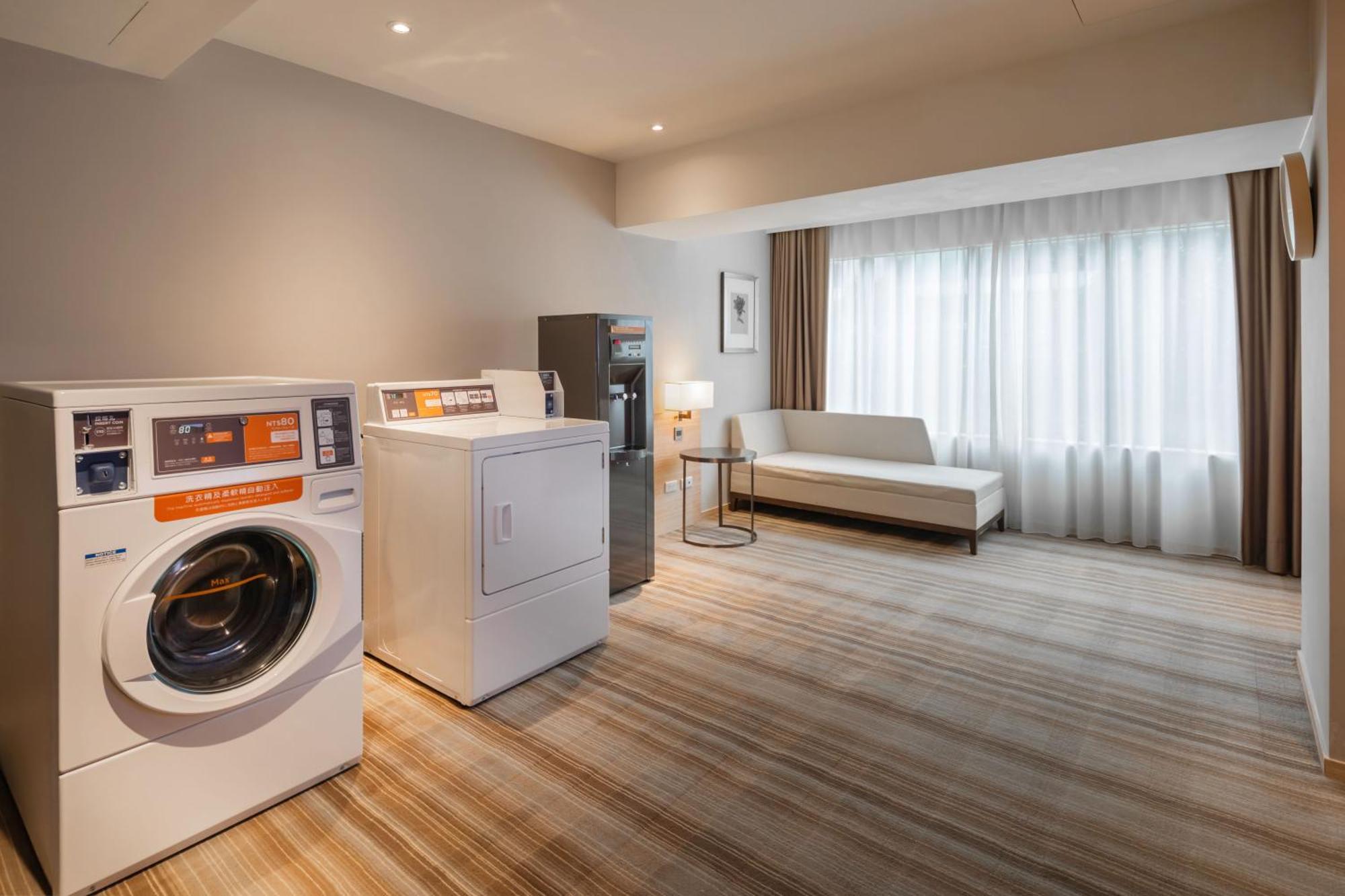 Hotel Cozzi Minsheng Taipei Dış mekan fotoğraf